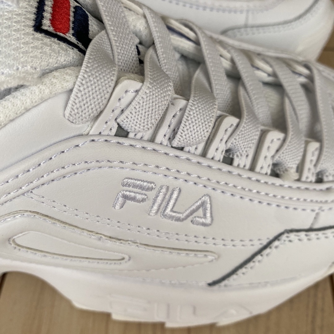 FILA(フィラ)の新品　FILA　ディスラプターII ミュール　スリッポン　24㎝　レディース レディースの靴/シューズ(スニーカー)の商品写真