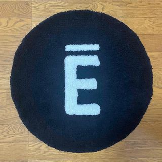 ワンエルディーケーセレクト(1LDK SELECT)の【中古】ennoy ラグマット　エンノイ　E ROUND RUG(ラグ)