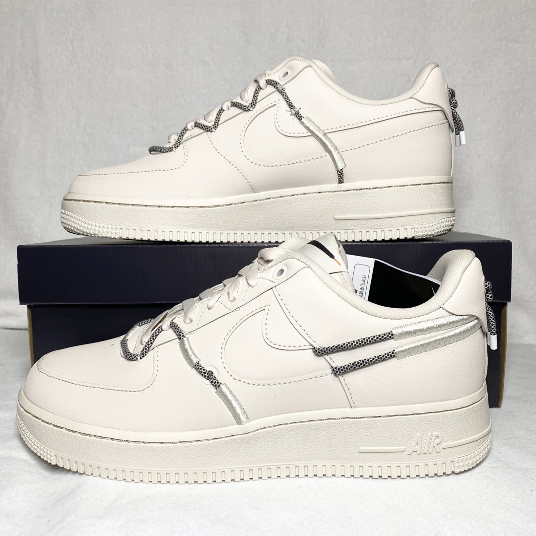 即完品！希少！NIKE AIR FORCE1 ナイキ エアフォース1 ベージュ 1