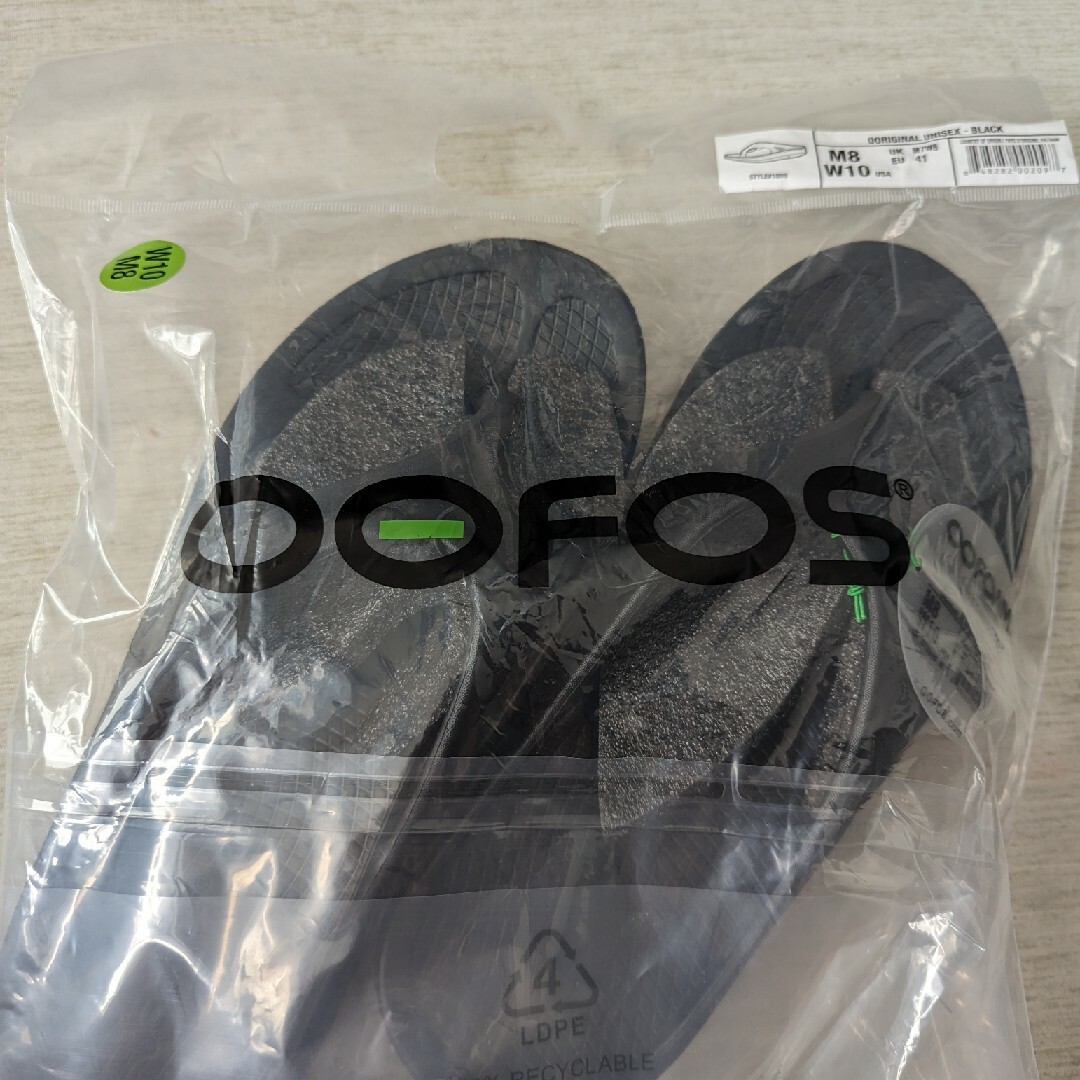 OOFOS(ウーフォス)のウーフォス　サンダル メンズの靴/シューズ(サンダル)の商品写真