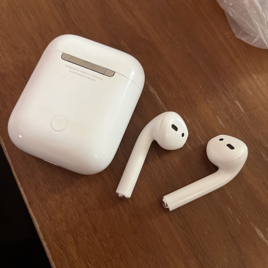 AirPods 1