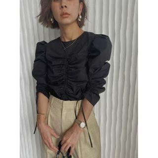 AmeriVINTAGEカラーAmeri 2WAY LADY FISHBONE MINI BLOUSE