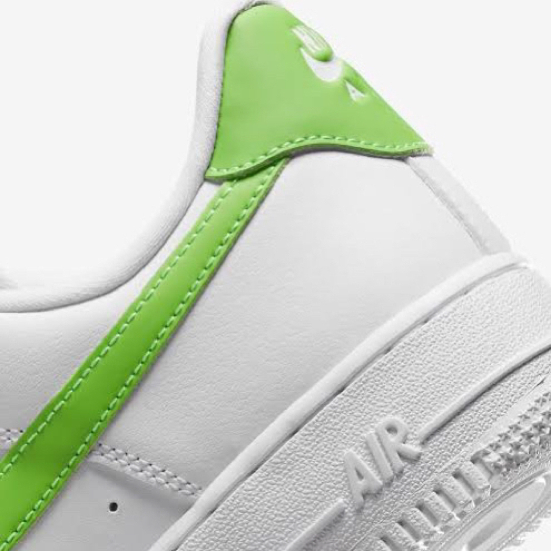 【新品24cm】NIKE W エアフォース1’07 ホワイト/グリーン