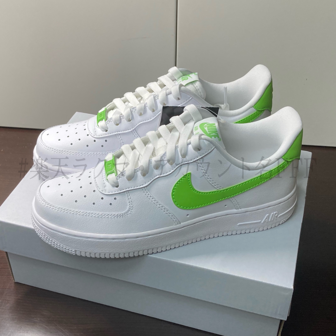 NIKE - 【新品24cm】NIKE W エアフォース1'07 ホワイト/グリーンの