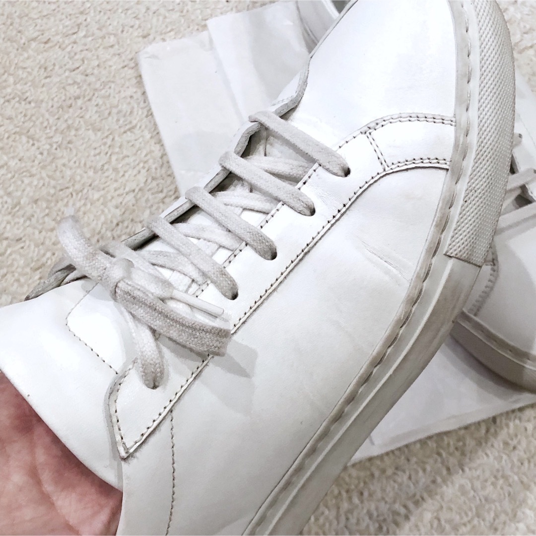 COMMON PROJECTS(コモンプロジェクト)のCommon Projects  Achillesスニーカー　39 メンズの靴/シューズ(スニーカー)の商品写真