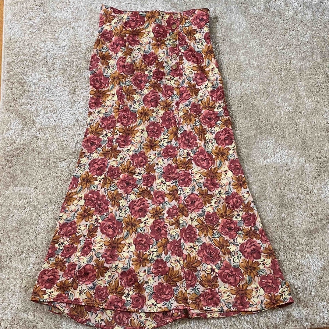 Lily Brown(リリーブラウン)のLily Brown　花柄マーメイドスカート レディースのスカート(ロングスカート)の商品写真