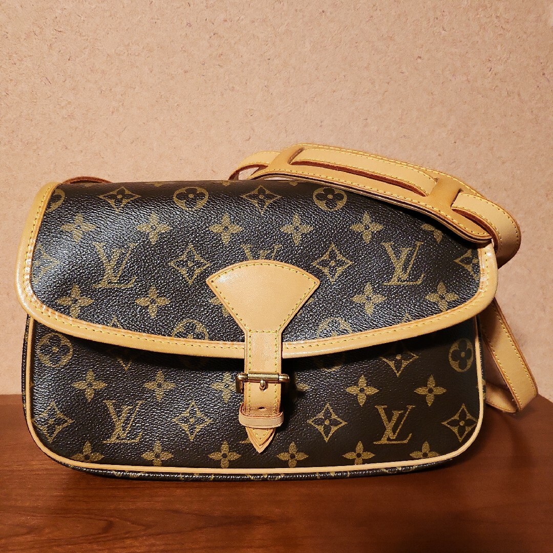 ルイ・ヴィトン LOUIS VUITTON ソローニュ ショルダーバッ【】 - バッグ ルイ・ヴィトン LOUIS VUITTON ソローニュ ショルダーバッ【】 - バッグ