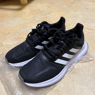 アディダス(adidas)のadidasレディーススニーカー(スニーカー)