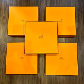 エルメス(Hermes)のツバメ様専用　カレ90  空箱10個(バンダナ/スカーフ)