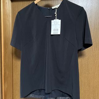 ジユウクエル(自由区 L)の自由区　濃紺ブラウス　size40(シャツ/ブラウス(半袖/袖なし))