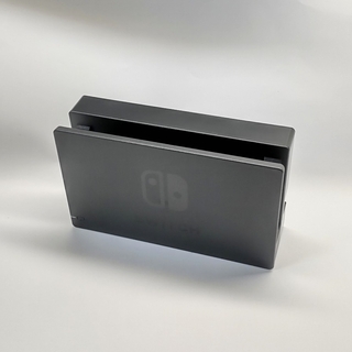 Nintendo Switch ドック（従来モデルの付属品）(携帯用ゲーム機本体)
