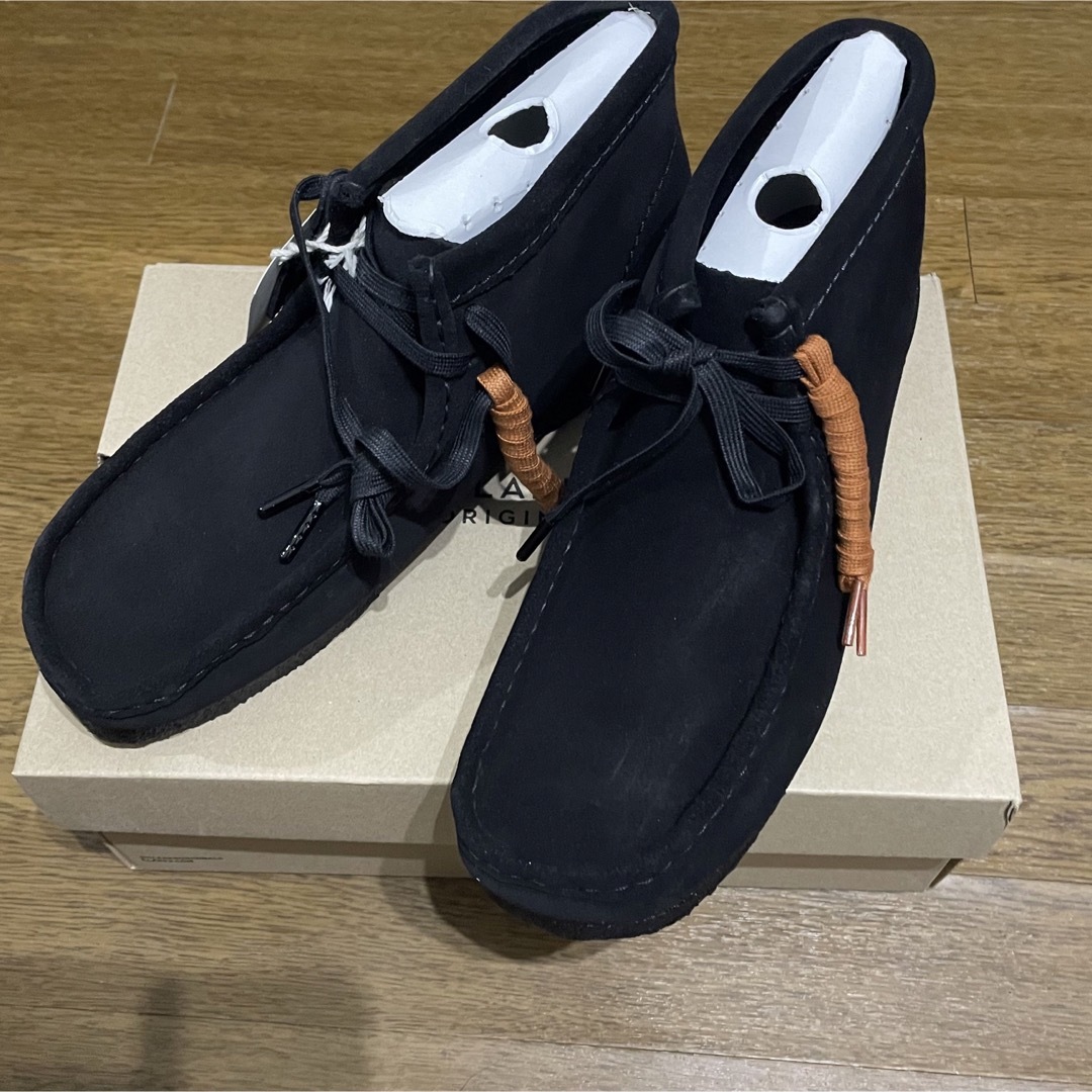 クラークス ワラビーブーツ 黒 27.5cm 新品未使用 clarks 42.5 - ブーツ