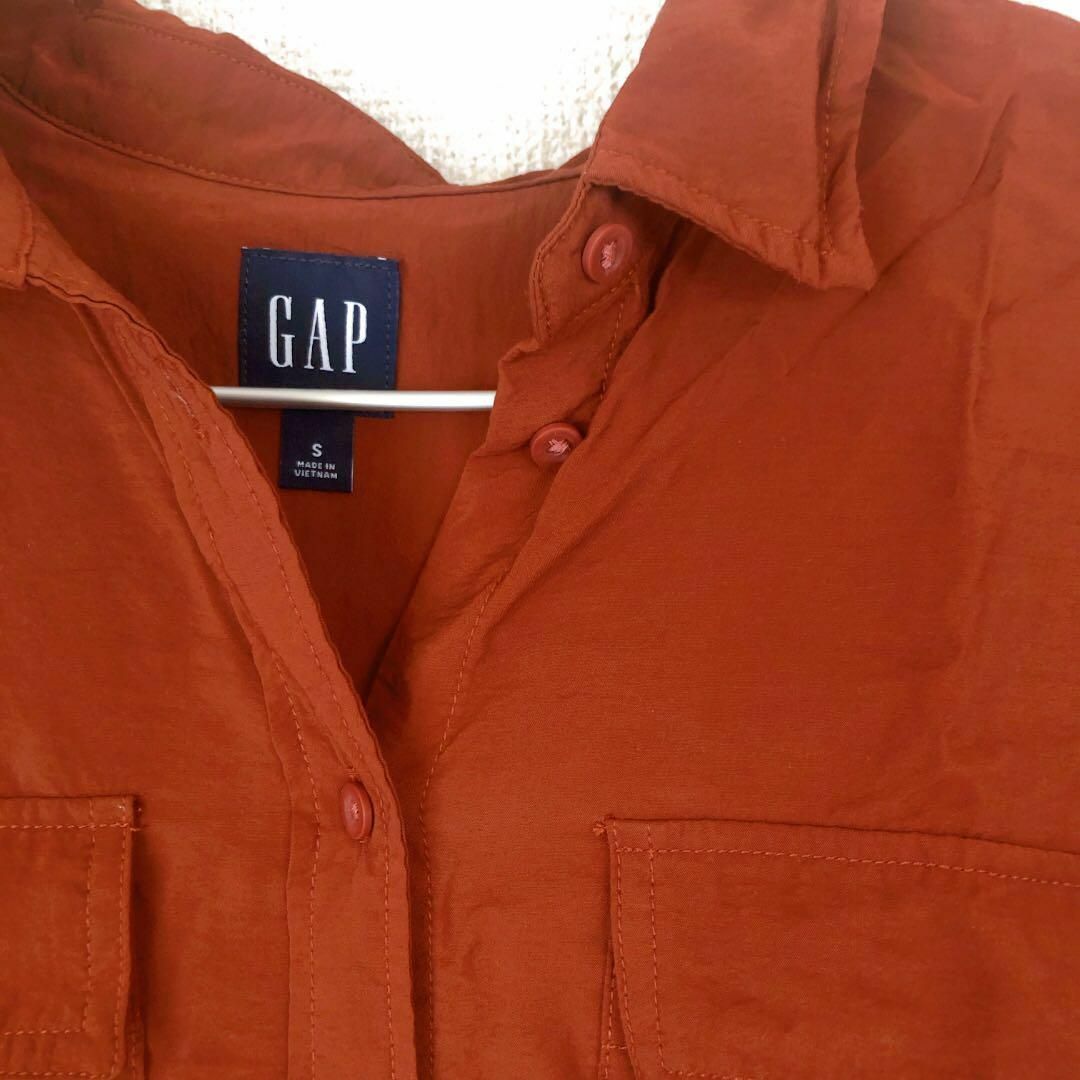 GAP(ギャップ)の今期 人気 GAP シャツ カットソー 抜け感 S レディースのトップス(シャツ/ブラウス(半袖/袖なし))の商品写真