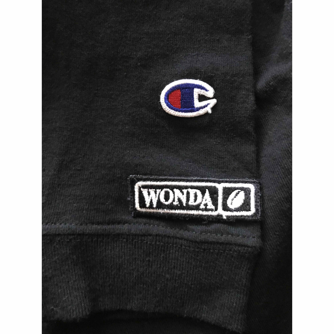 Champion(チャンピオン)の専用champion×WONDA 刺繍ロゴ　ヘンリーネック　ロングTシャツ  メンズのトップス(Tシャツ/カットソー(七分/長袖))の商品写真