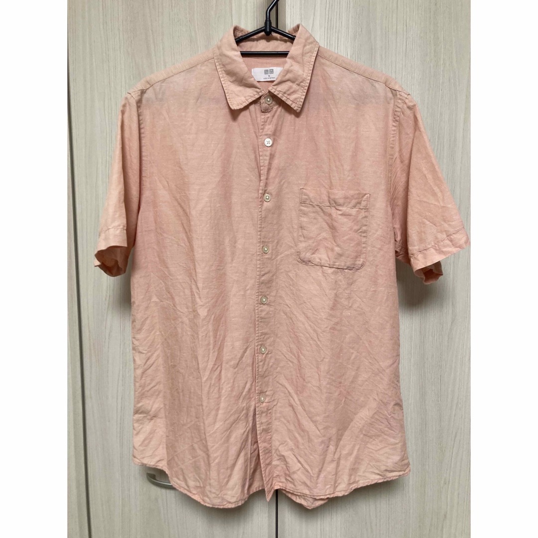 UNIQLO(ユニクロ)のユニクロ　リネンシャツ  Mサイズ　サーモンピンク メンズのトップス(シャツ)の商品写真