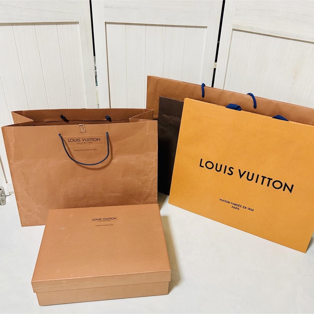 LOUIS VUITTON LOUIS VUITTON ヴィトン バッグ用 箱 紙袋 特大 5点セットの通販 by ペリエ's shop｜ ルイヴィトンならラクマ