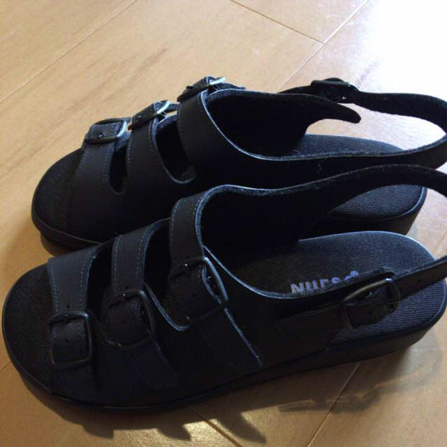 新品未使用 ナースシューズ 黒 レディースの靴/シューズ(その他)の商品写真