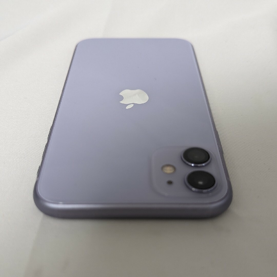 iPhone 11 パープル64 GB SIMフリー スマホ/家電/カメラのスマートフォン/携帯電話(スマートフォン本体)の商品写真