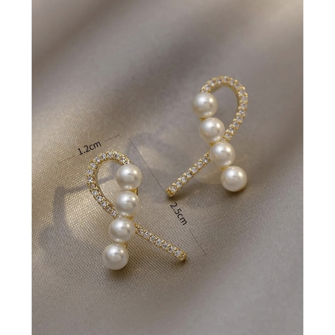 JILL by JILLSTUART(ジルバイジルスチュアート)の【Design Pearl Pierce】#32 レディースのアクセサリー(ピアス)の商品写真