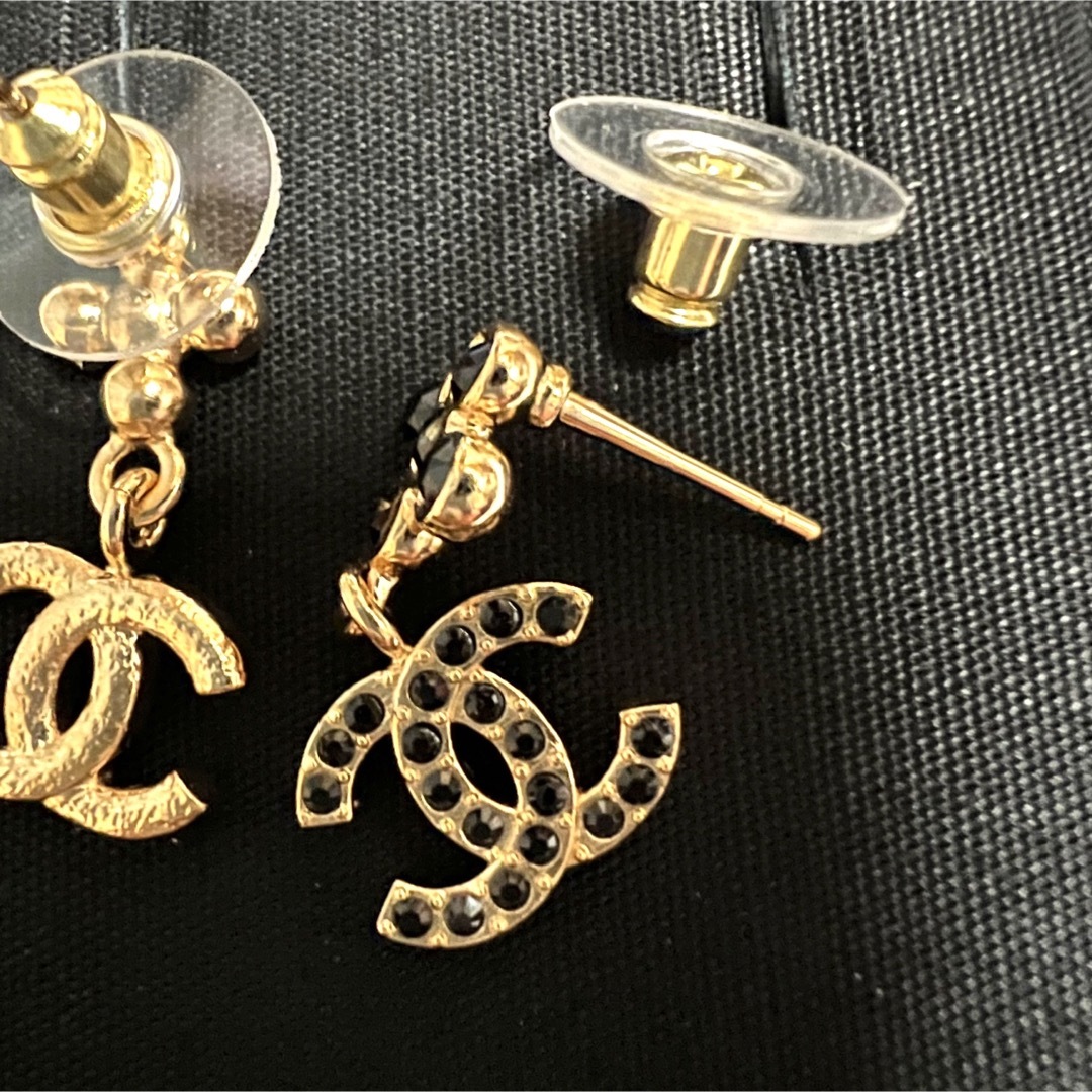 希少!レア】CHANEL シャネル ヴィンテージ イヤリング ブラック ロゴ-
