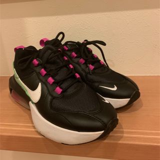 NIKE スニーカー(スニーカー)