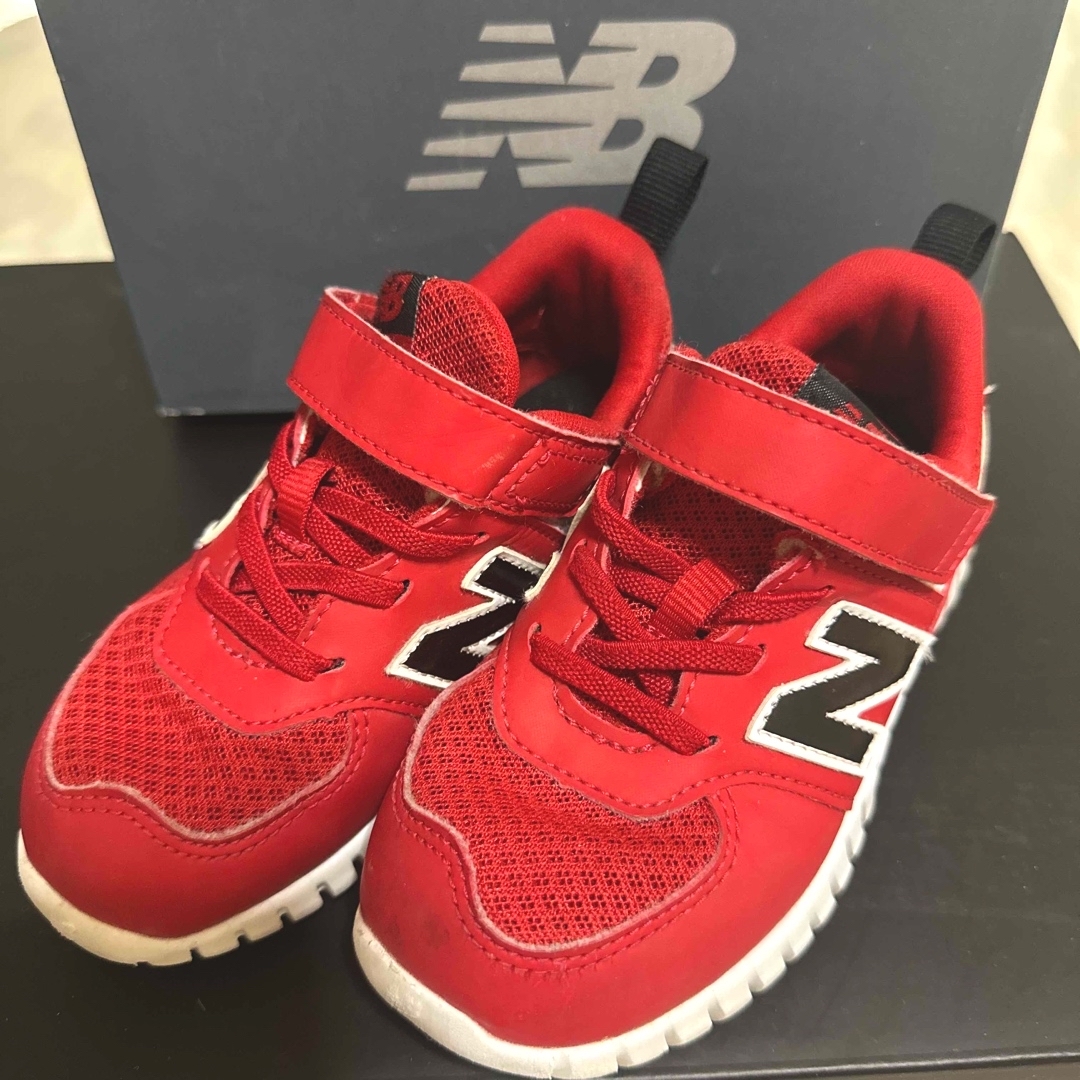 New Balance(ニューバランス)の美品☆ニューバランス IV57F 16cm  キッズ/ベビー/マタニティのキッズ靴/シューズ(15cm~)(スニーカー)の商品写真