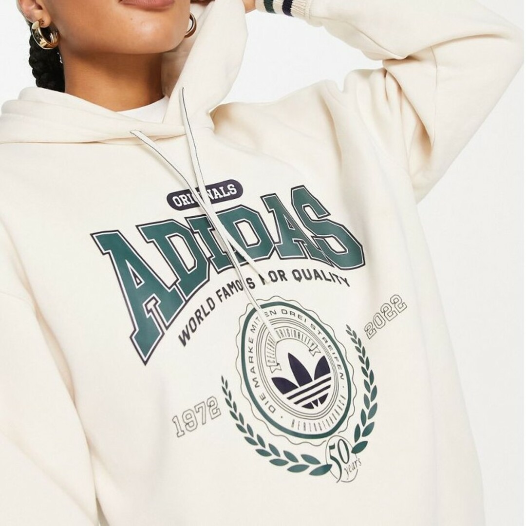 adidas(アディダス)の【美品！ユニセックス】adidas★パーカー★フーディー★スウェット★白★2XL レディースのトップス(パーカー)の商品写真