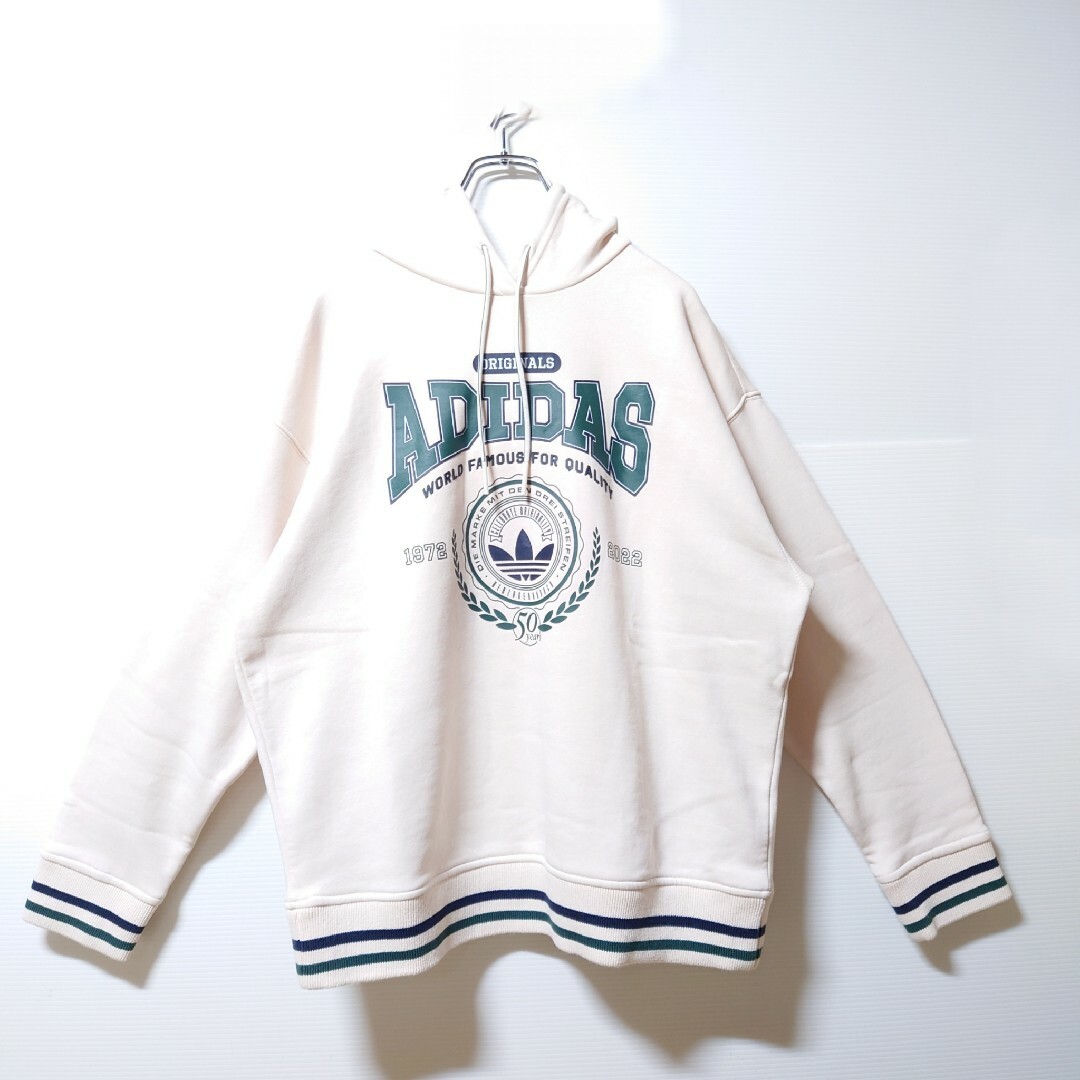 adidas(アディダス)の【美品！ユニセックス】adidas★パーカー★フーディー★スウェット★白★2XL レディースのトップス(パーカー)の商品写真