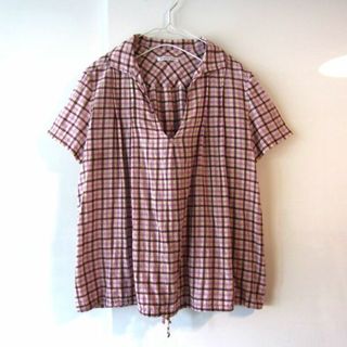 シンプルライフ(SIMPLE LIFE)の美品　シンプルライフ　SIMPLE LIFE　スキッパーカラー　チェック柄シャツ(シャツ/ブラウス(半袖/袖なし))