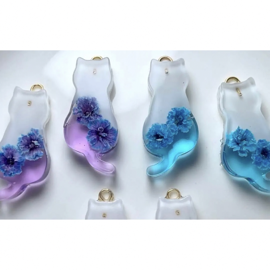 【1741】ジャンピング猫　チャーム　レジン　ハンドメイド　アクセサリー　セット