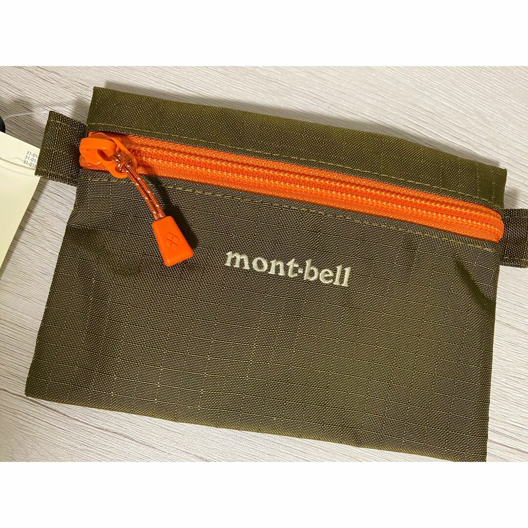 mont bell(モンベル)の【未使用品】mont-bell ペーパーポーチ スポーツ/アウトドアのアウトドア(登山用品)の商品写真