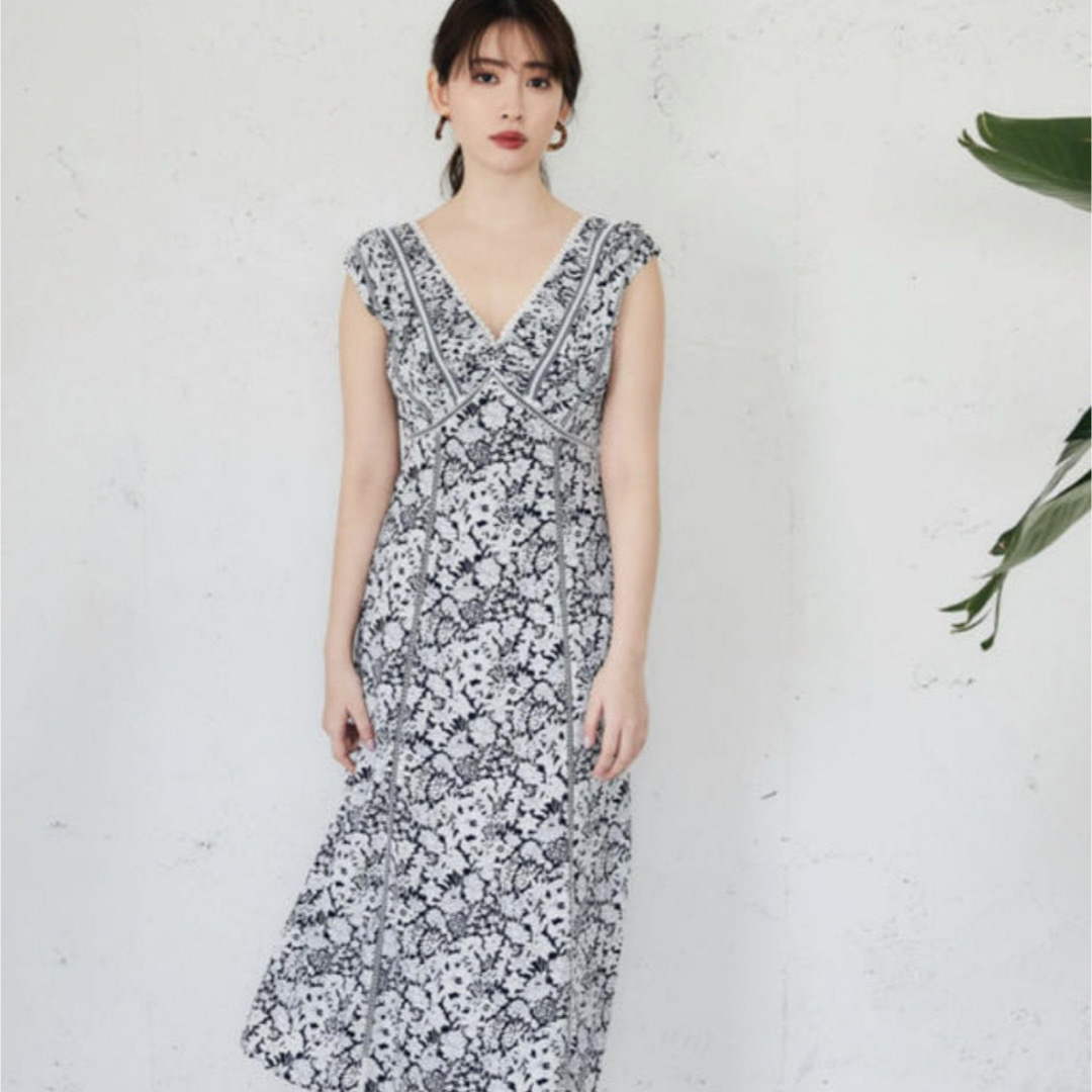 herlipto / Lace Trimmed Floral Dress 1