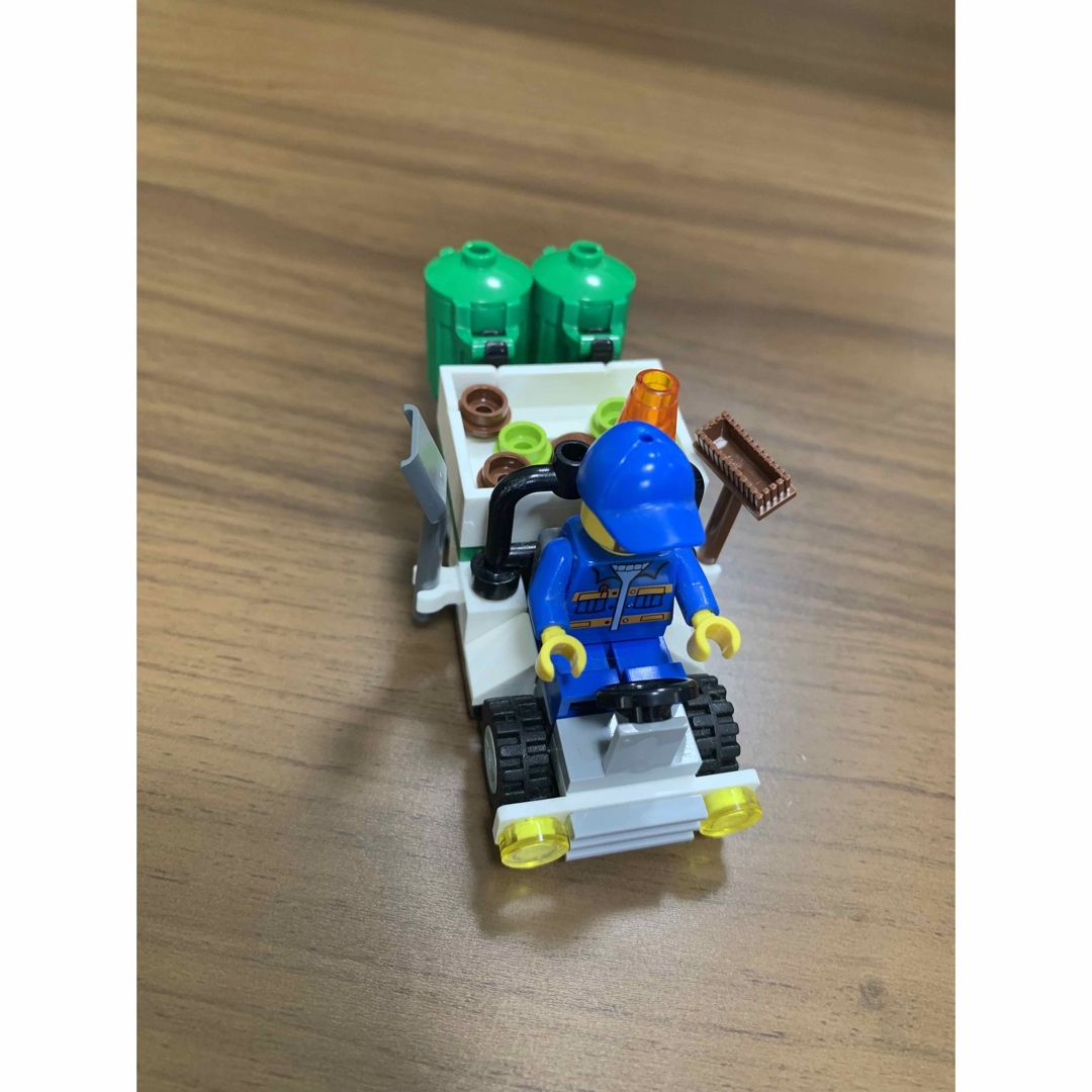 Lego(レゴ)のLEGO シティー（非売品） エンタメ/ホビーのおもちゃ/ぬいぐるみ(その他)の商品写真