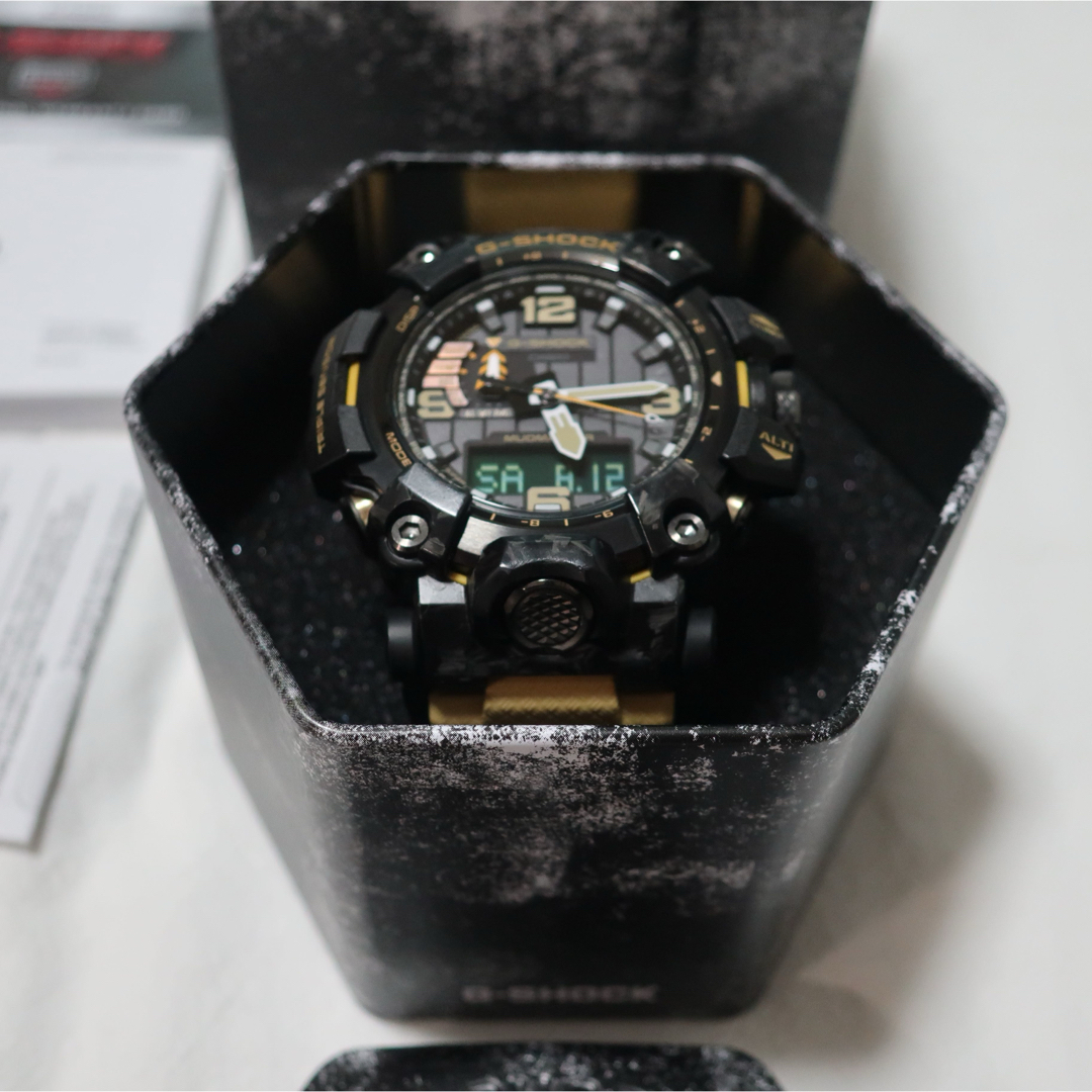 G-SHOCK(ジーショック)の【美品】gwg-2000   G-SHOCK  タフソーラー マッドマスター 陸 メンズの時計(腕時計(デジタル))の商品写真