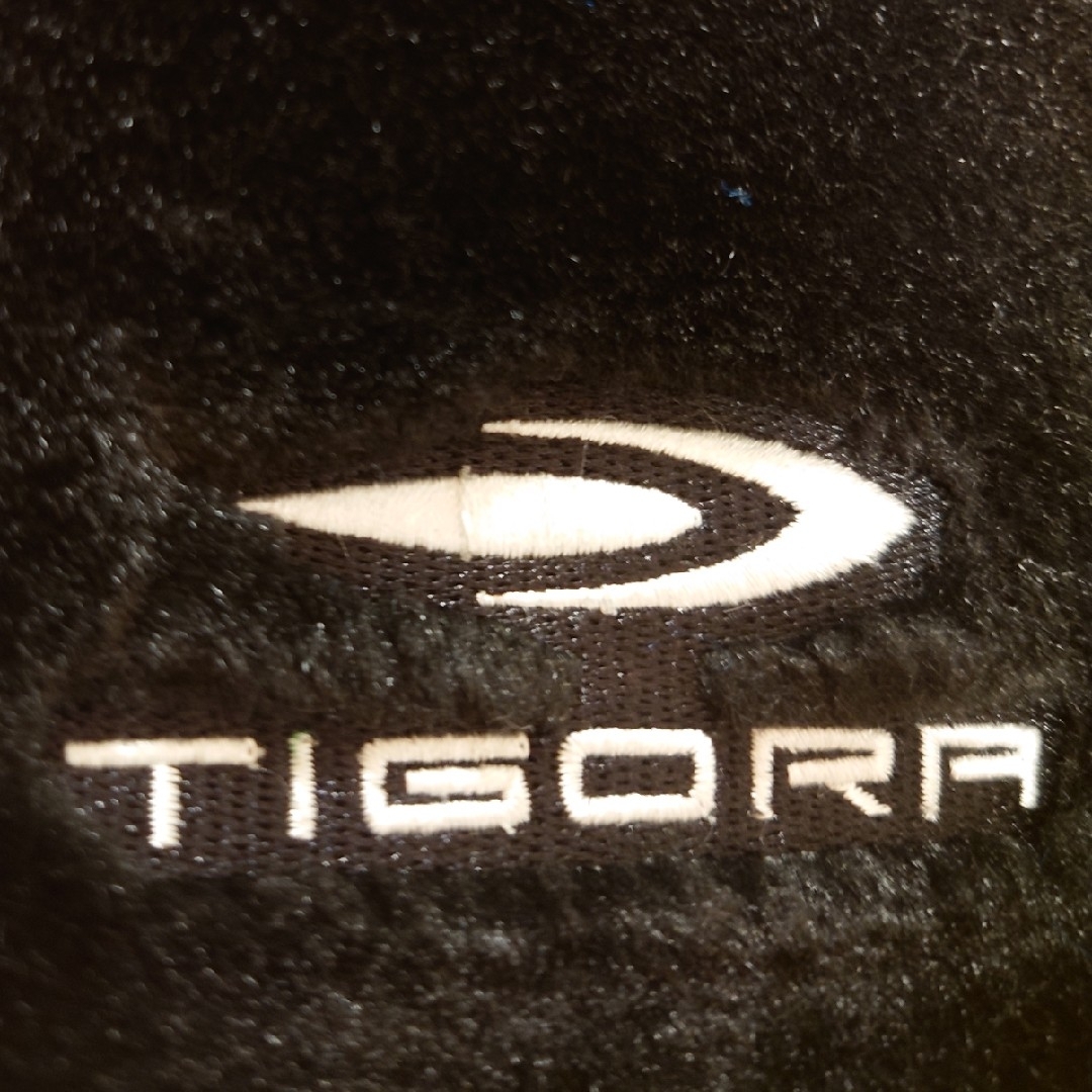 TIGORA(ティゴラ)のアイアンカバー リバーシブル ストレッチ スポーツ/アウトドアのゴルフ(その他)の商品写真