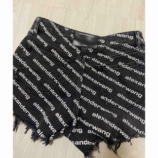 アレキサンダーワン(Alexander Wang)のalexander wang ロゴショーパン (ショートパンツ)