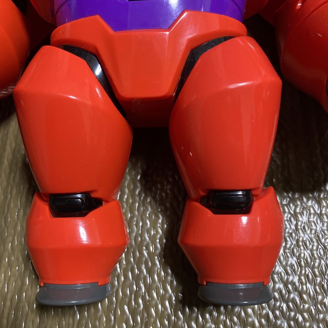 BANDAI - DXフライングアクション ベイマックス 2.0 おもちゃ