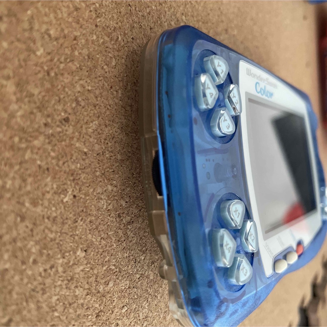 BANDAI(バンダイ)のBANDAI 旧世代ゲーム機本体 WONDERSWAN COLOR エンタメ/ホビーのゲームソフト/ゲーム機本体(携帯用ゲーム機本体)の商品写真