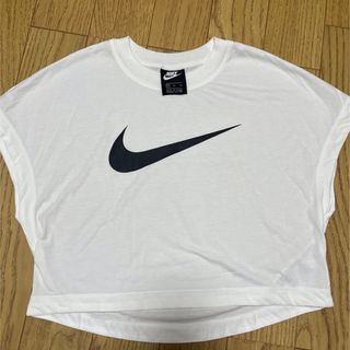 ナイキ(NIKE)のNIKE  ナイキ クロップドt ショート丈 Tシャツ クロップドトップス(Tシャツ(半袖/袖なし))