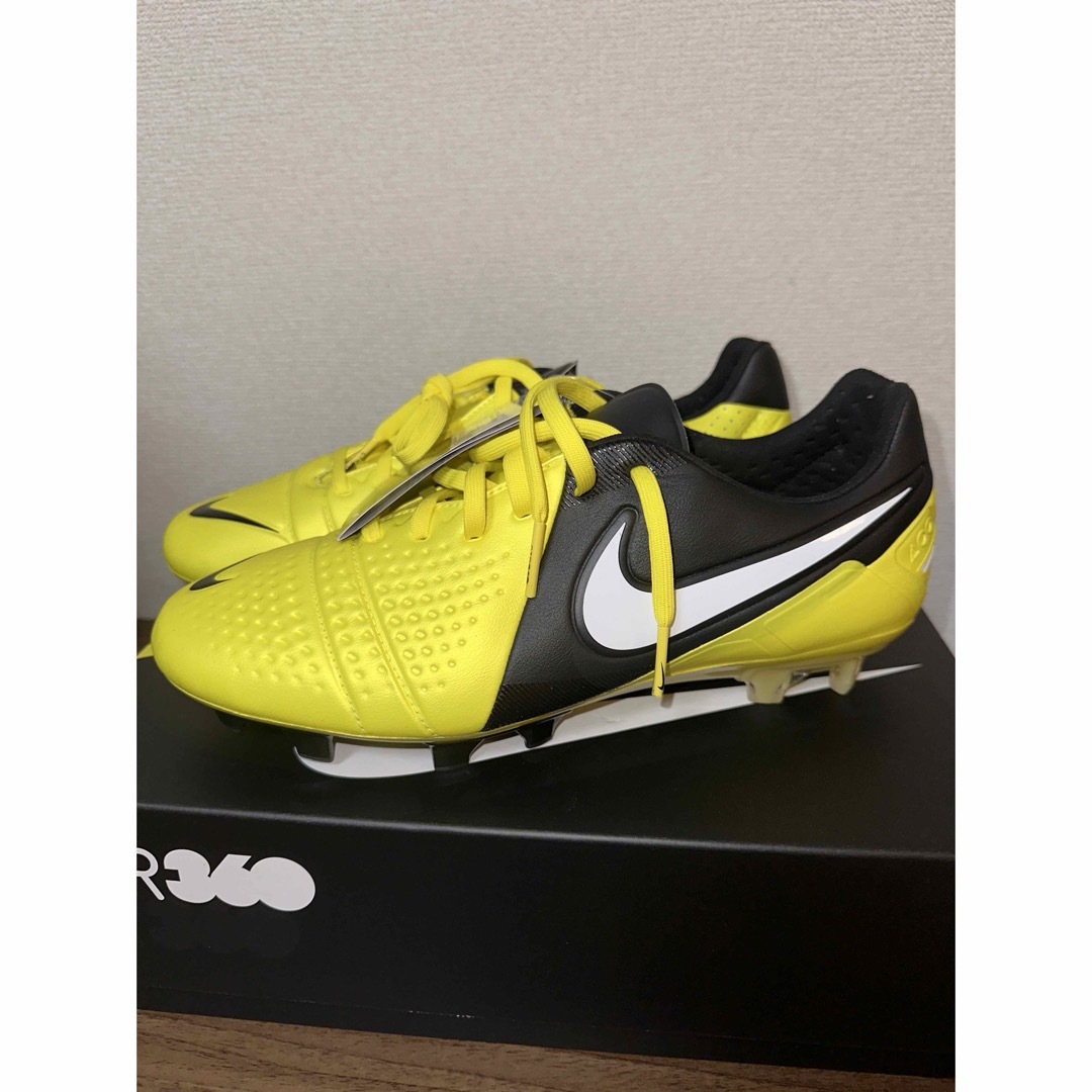 マエストリナイキ　CTR360 マエストリ　FG