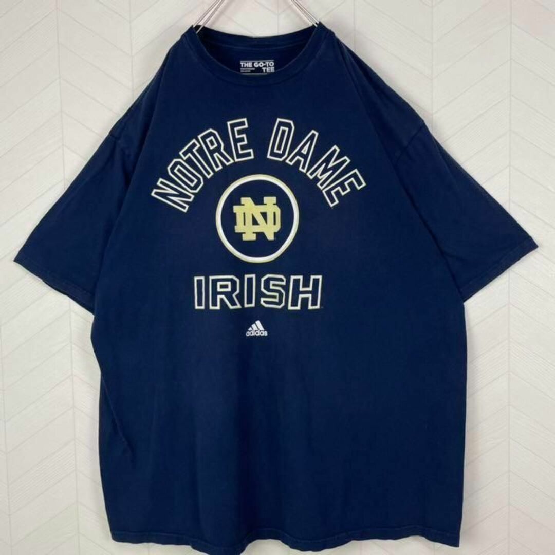 adidas(アディダス)のUSA古着 adidas Tシャツ ノートルダム カレッジ チームロゴ ゆるだぼ メンズのトップス(Tシャツ/カットソー(半袖/袖なし))の商品写真