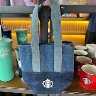 スターバックスコーヒー(Starbucks Coffee)の台湾 スターバックス 23サマー パッチワークドリンクホルダー タンブラーケース(トートバッグ)