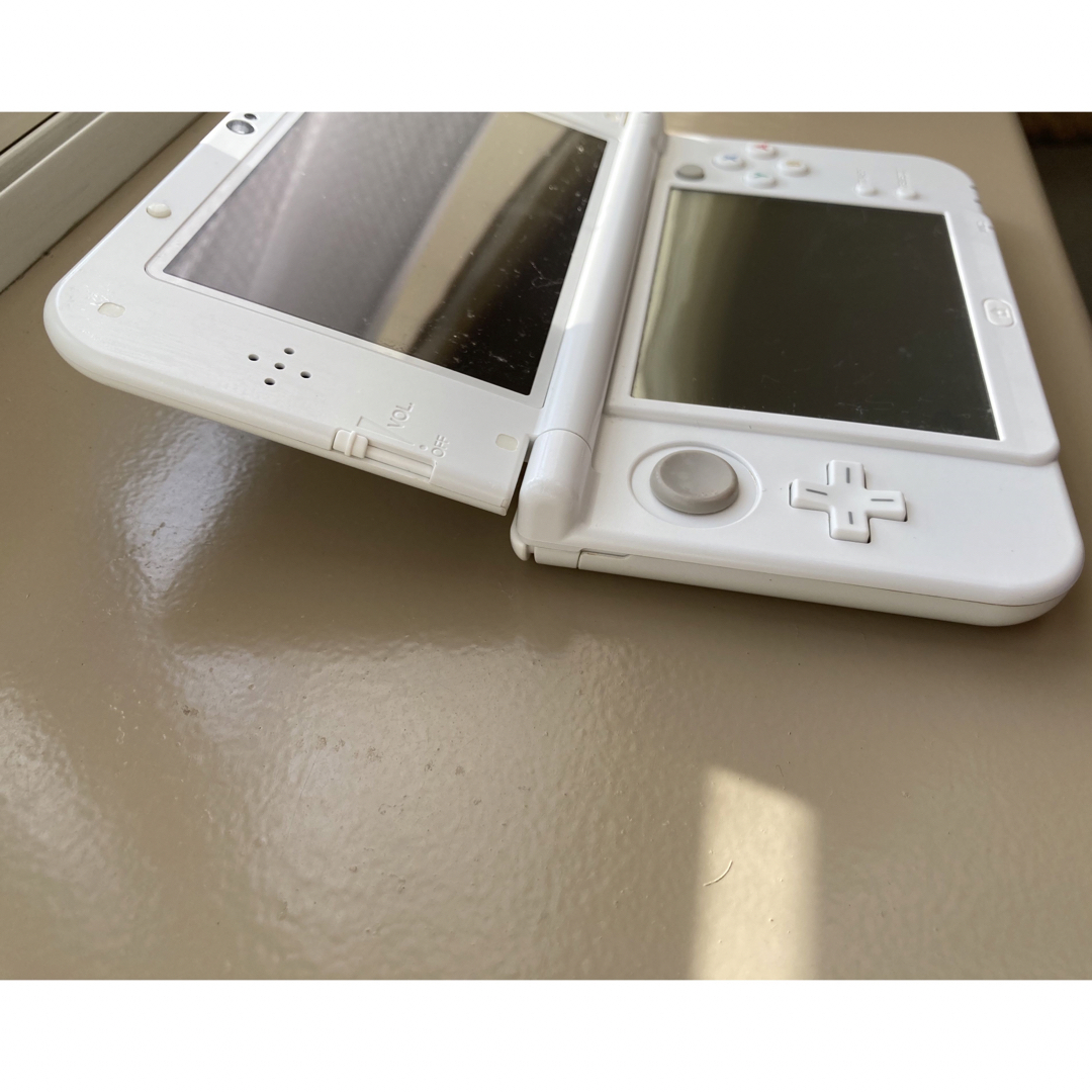 美品　箱あり　new NINTENDO 3DS  LL   パールホワイト