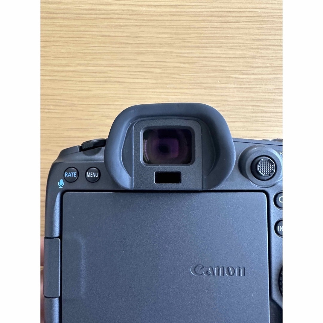 Canon(キヤノン)のCanon eos R5 スマホ/家電/カメラのカメラ(ミラーレス一眼)の商品写真