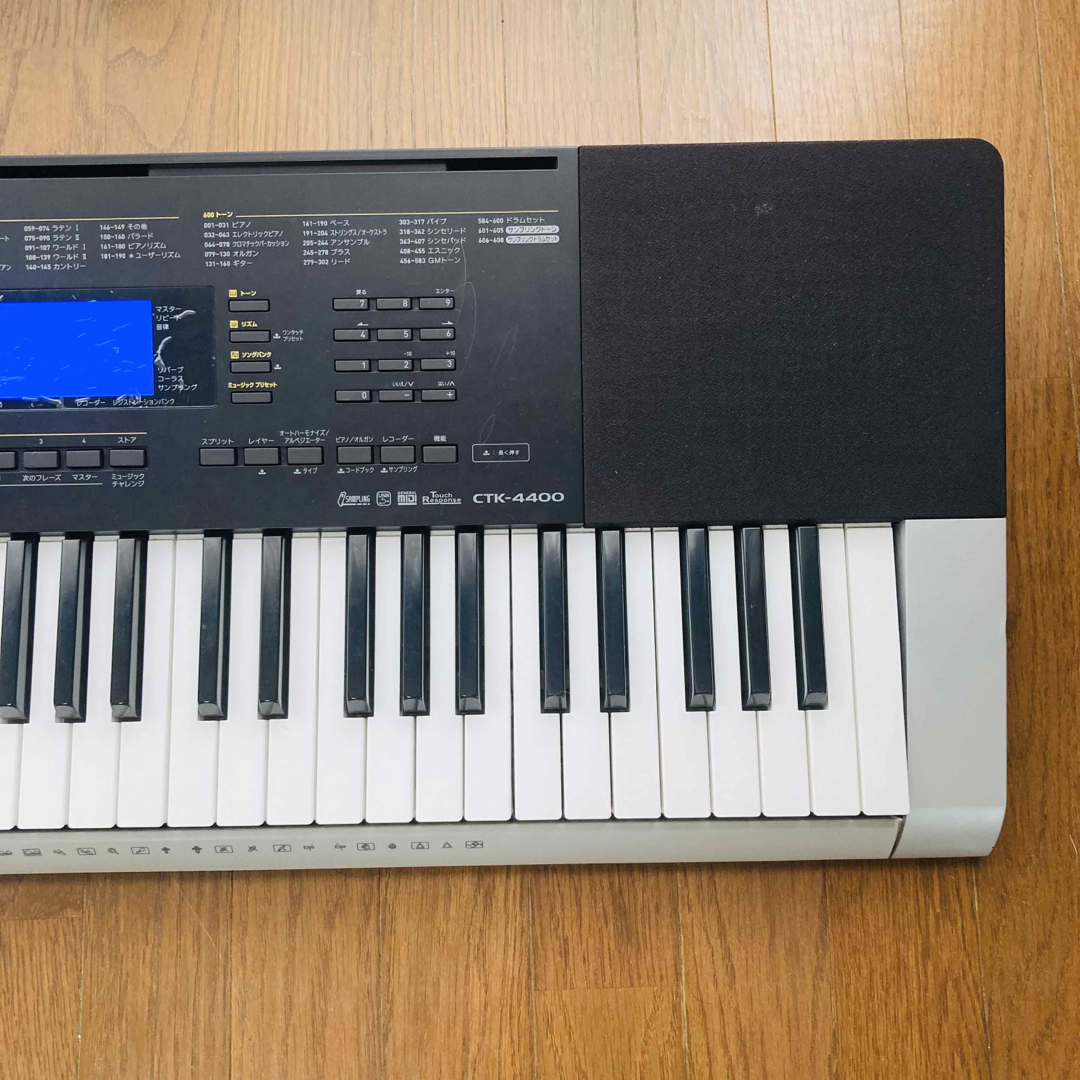 CASIO(カシオ)の【実用美品】CASIO CTK-4400 電子キーボード　純正ACアダプター付 楽器の鍵盤楽器(キーボード/シンセサイザー)の商品写真