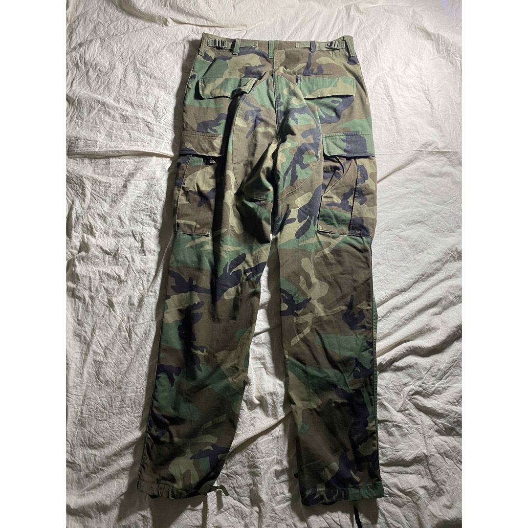 MILITARY(ミリタリー)のvintage ミリタリーパンツ　迷彩パンツ　カーゴパンツ メンズのパンツ(ワークパンツ/カーゴパンツ)の商品写真