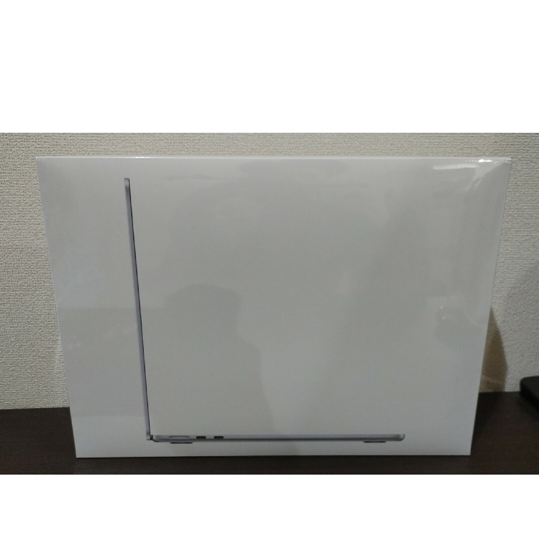 新品未開封　macbook air 2022　M2/8gb/256gb