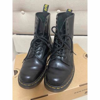 ドクターマーチン(Dr.Martens)の【ぺちゃ様専用】【Dr.Martens】8ホールブーツ(ブーツ)