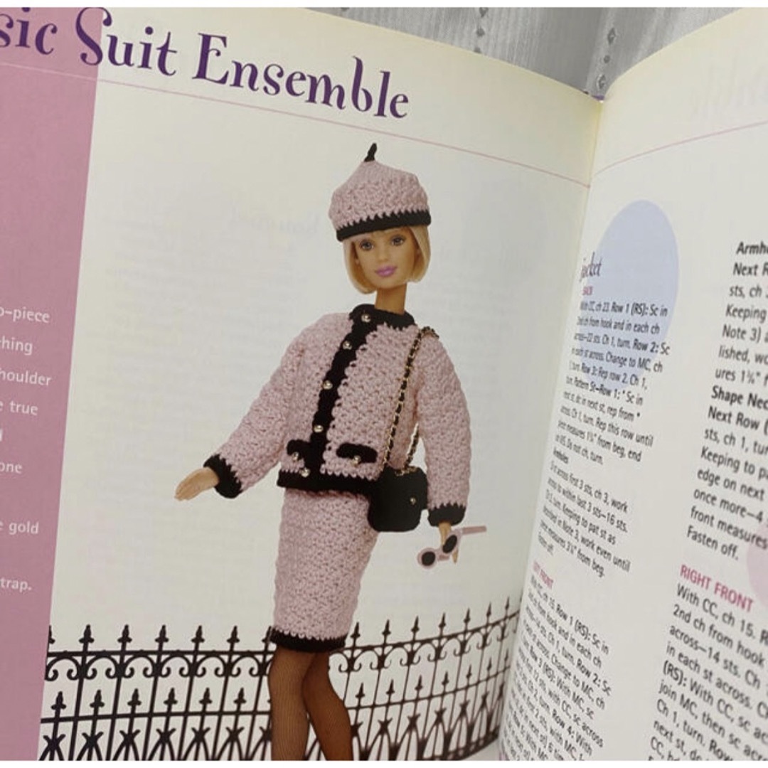 Barbie(バービー)のバービードールブック　Crochet for Barbie Doll 洋書 エンタメ/ホビーの本(洋書)の商品写真