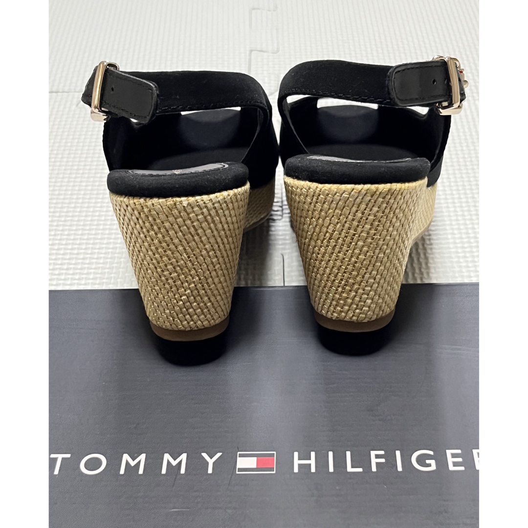 TOMMY HILFIGER(トミーヒルフィガー)のTOMMY HILFIGER ウェッジサンダル　 レディースの靴/シューズ(ハイヒール/パンプス)の商品写真